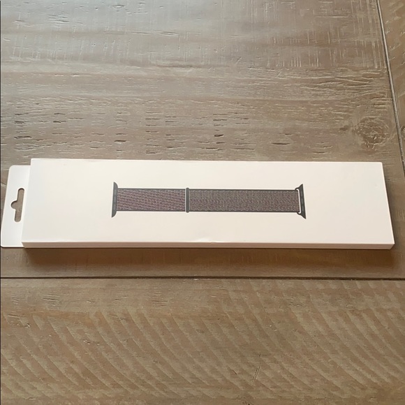Apple Watch 44mm Black Sport Loop